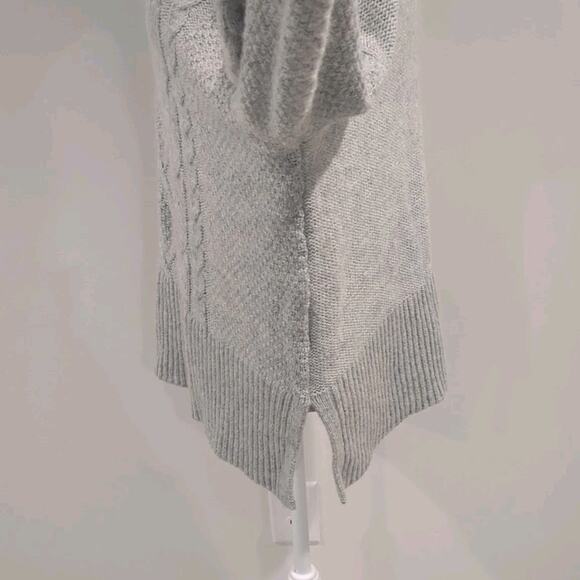 GAP Womens M Chunky Cable Knit Turtleneck Sweater Gray Oversized Wool Alpaca - Picture 8 of 13